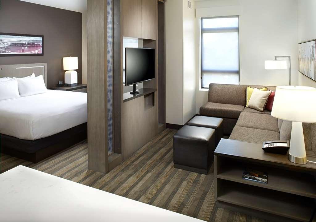 Hyatt House Pittsburgh Bloomfield Shadyside Hotel Bilik gambar